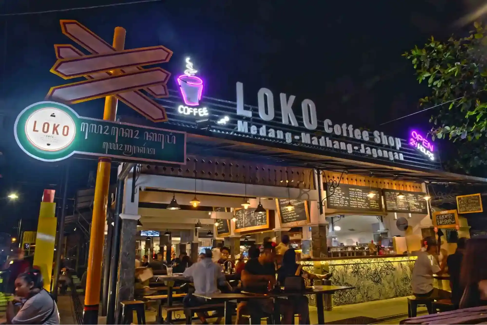 11. Loko Cafe Malioboro.webp