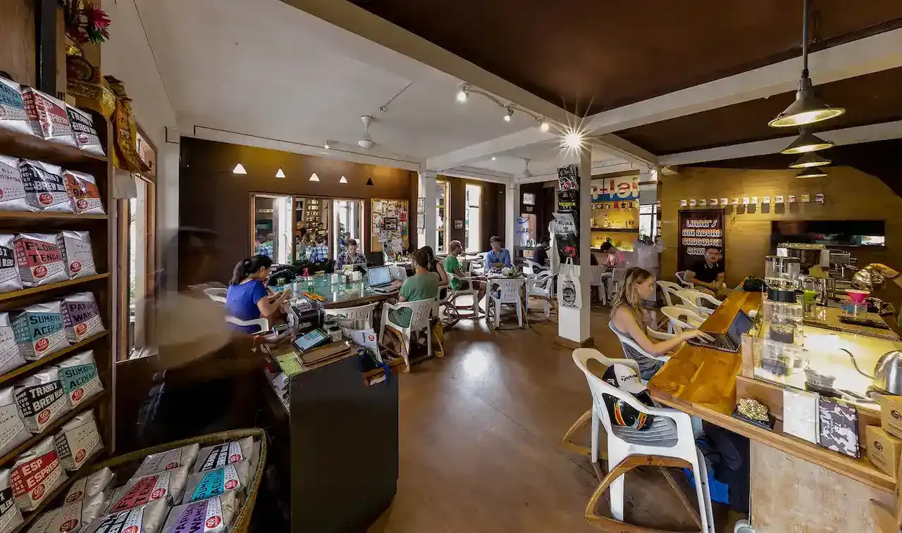 14. Seniman Kopi.webp