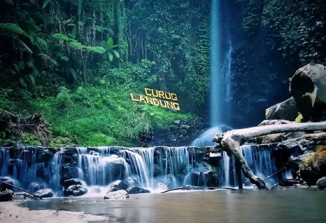 17. Curug Landung.webp