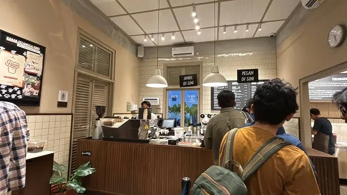 17. Toko Kopi Tuku (Kotabaru).webp