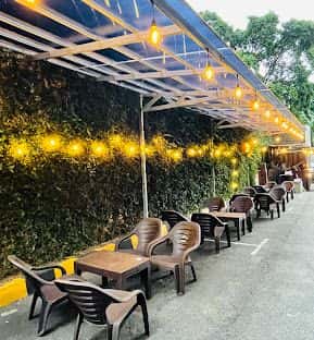 18. Kupinang Coffee and Eatery Kemang.jpg