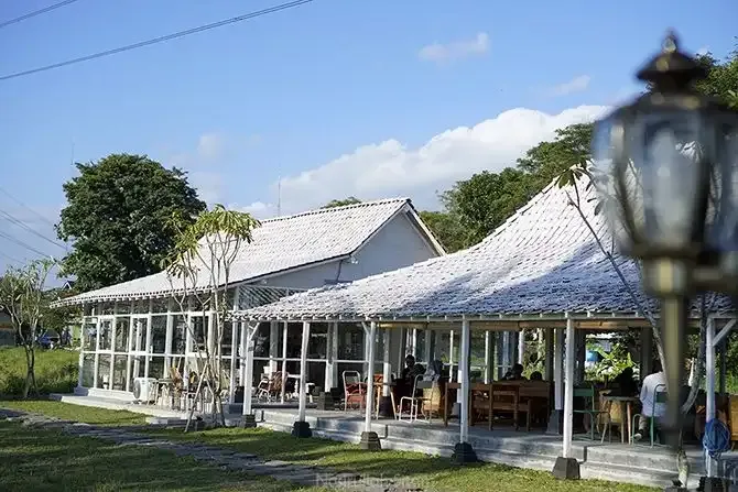 24. Marisini Coffee.webp