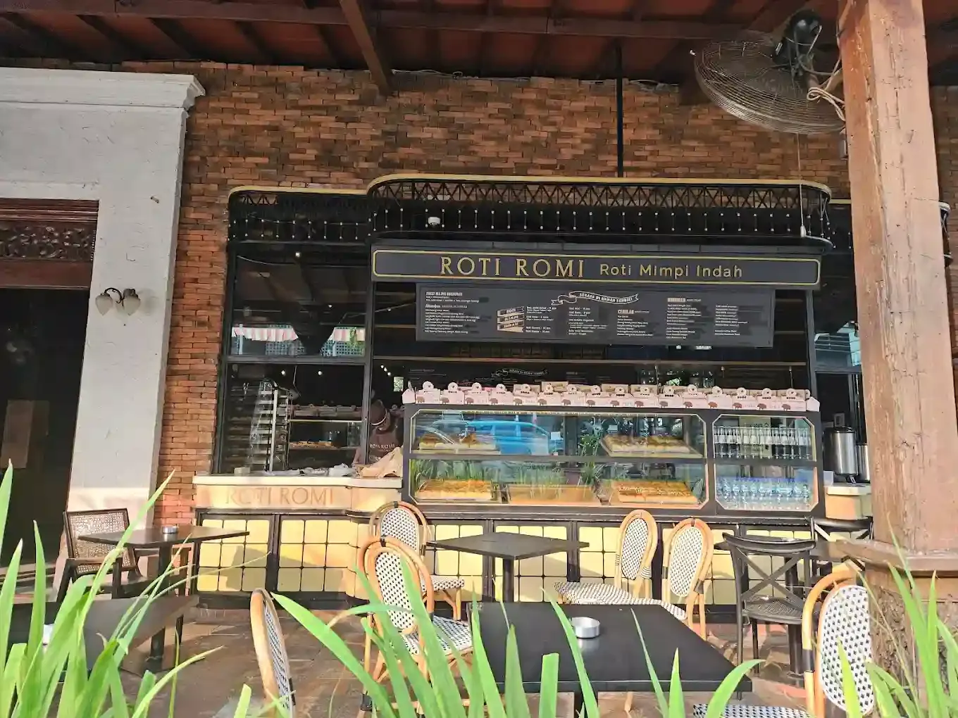 coffee shop di kemang