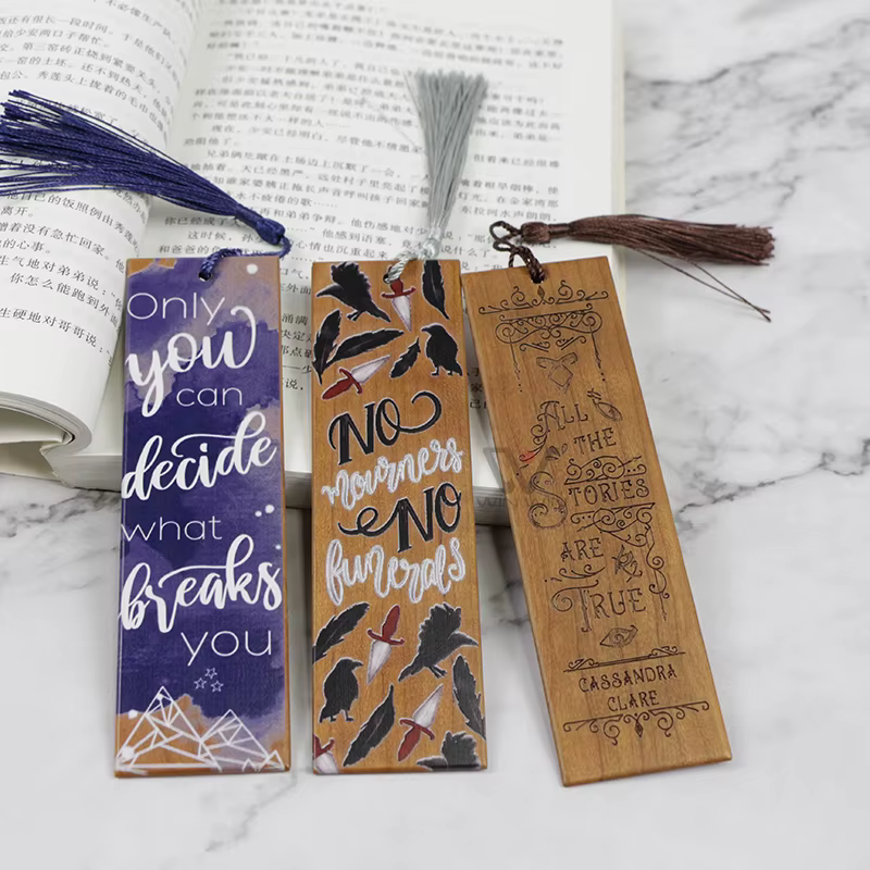 pembatas buku handmade