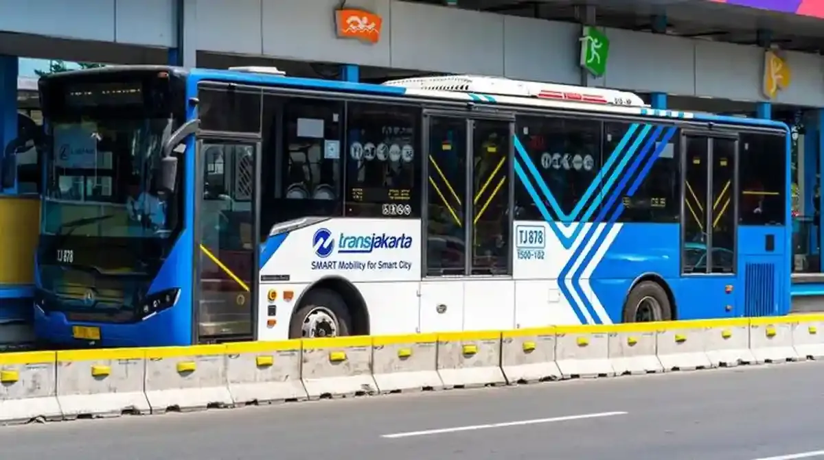 Rute TransJakarta Koridor 9 + Jadwal, Tarif, & Tips Naik Terbaru 2025