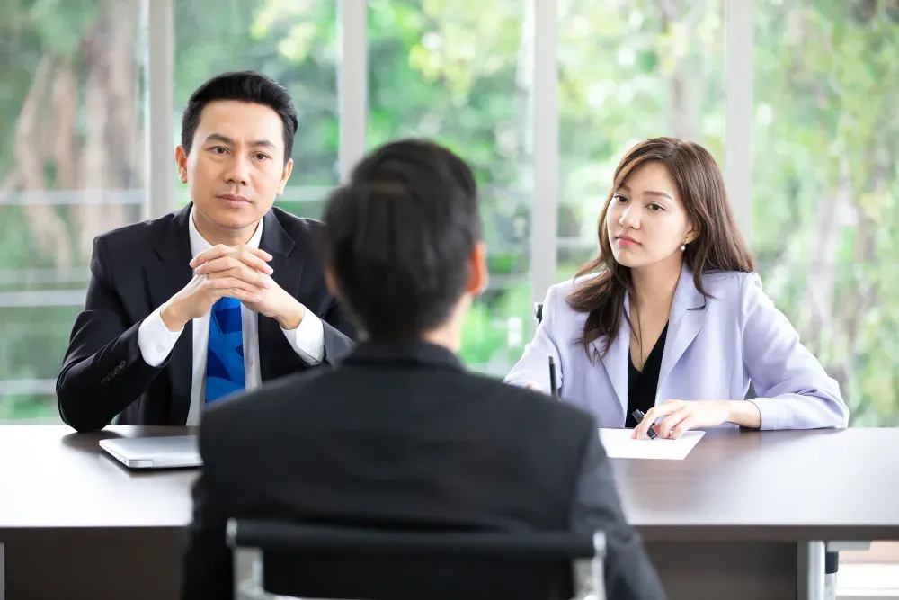 Apa saja yang Harus Disebutkan saat Perkenalan Diri Interview.webp