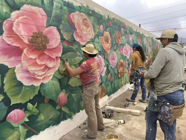 Bisnis Mural Painting.webp