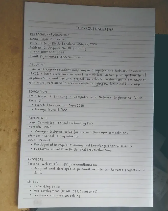 Contoh CV Bahasa Inggris Tulis Tangan Kelas 12.webp