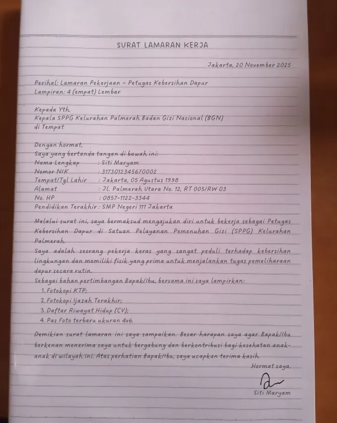 Contoh Surat Lamaran Kerja MBG Tulis Tangan untuk Posisi Petugas Kebersihan Dapur.webp