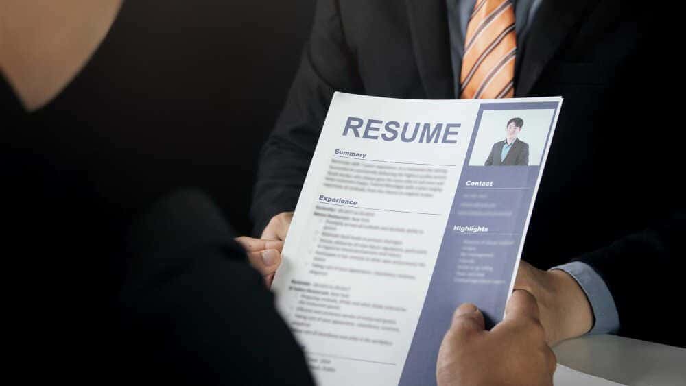 Contoh objektif dalam CV Fresh Graduate