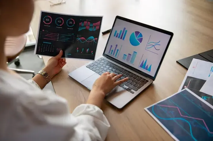 7 Contoh CV Data Analyst Terbaru, ATS Friendly & Bisa Download Gratis!