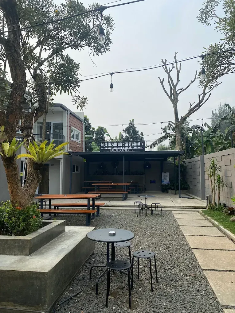 District 9 Coffee & Space.webp