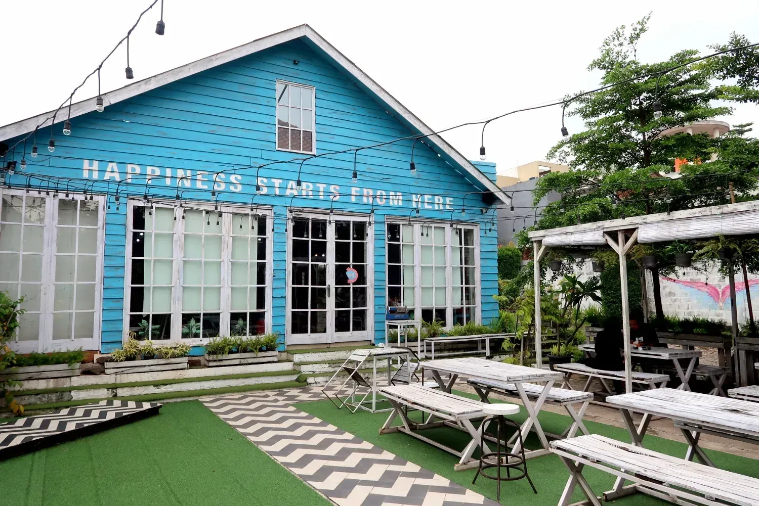 Happiness Kitchen & Coffee.webp