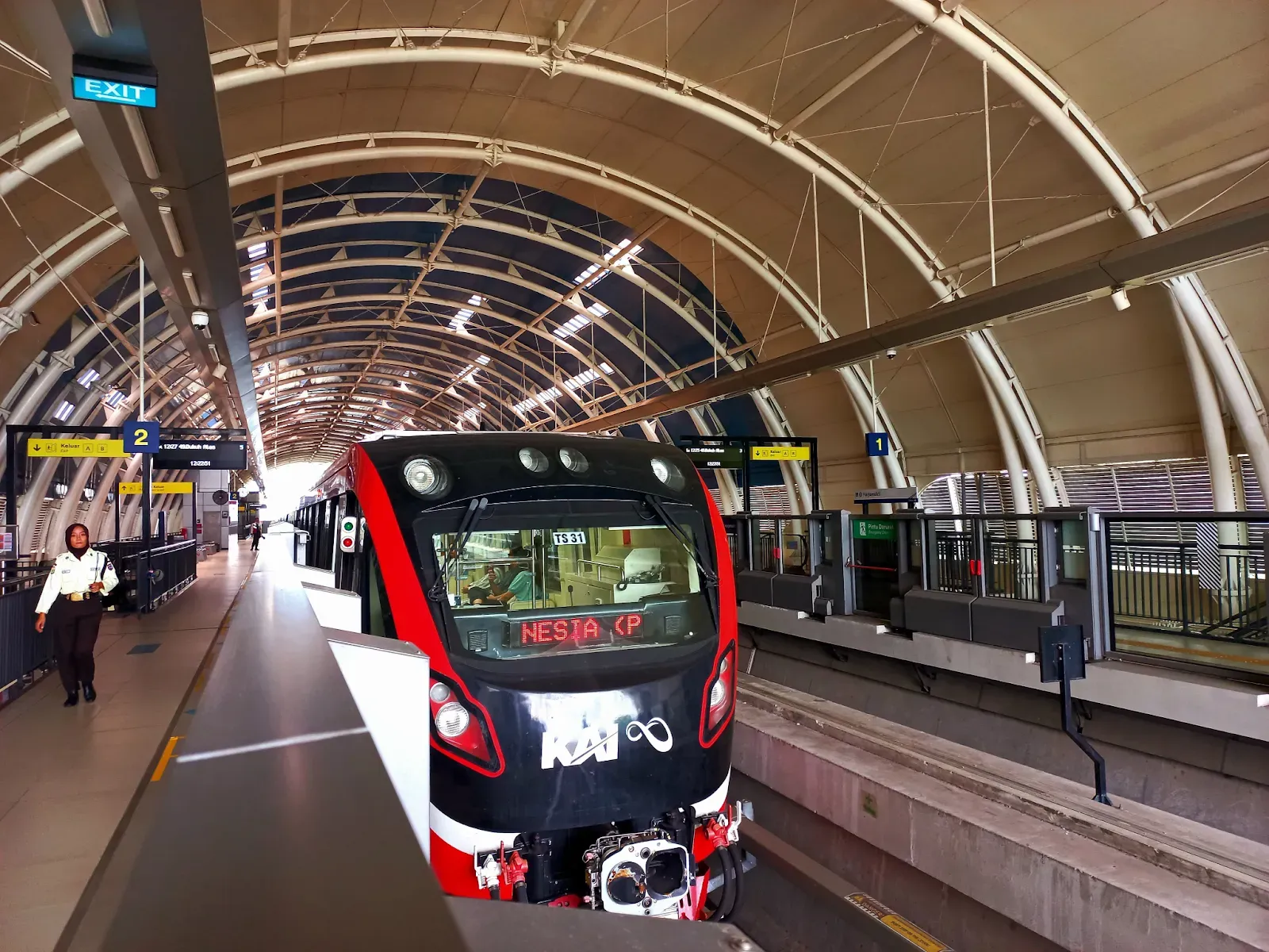 Rute LRT Harjamukti: Jadwal Daftar Stasiun, & Tarif (Weekday & Weekend)