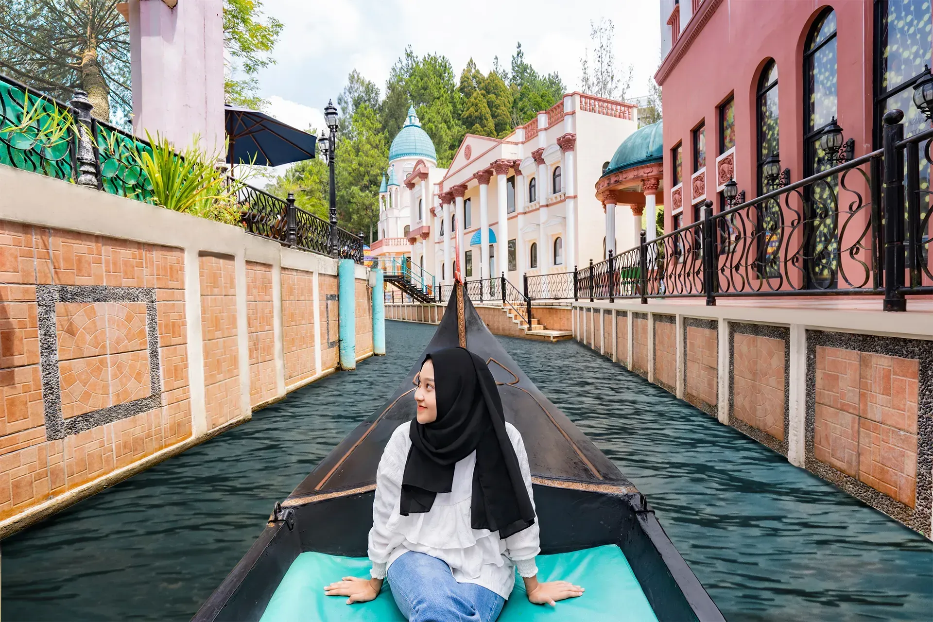 Little Venice Kota Bunga.webp