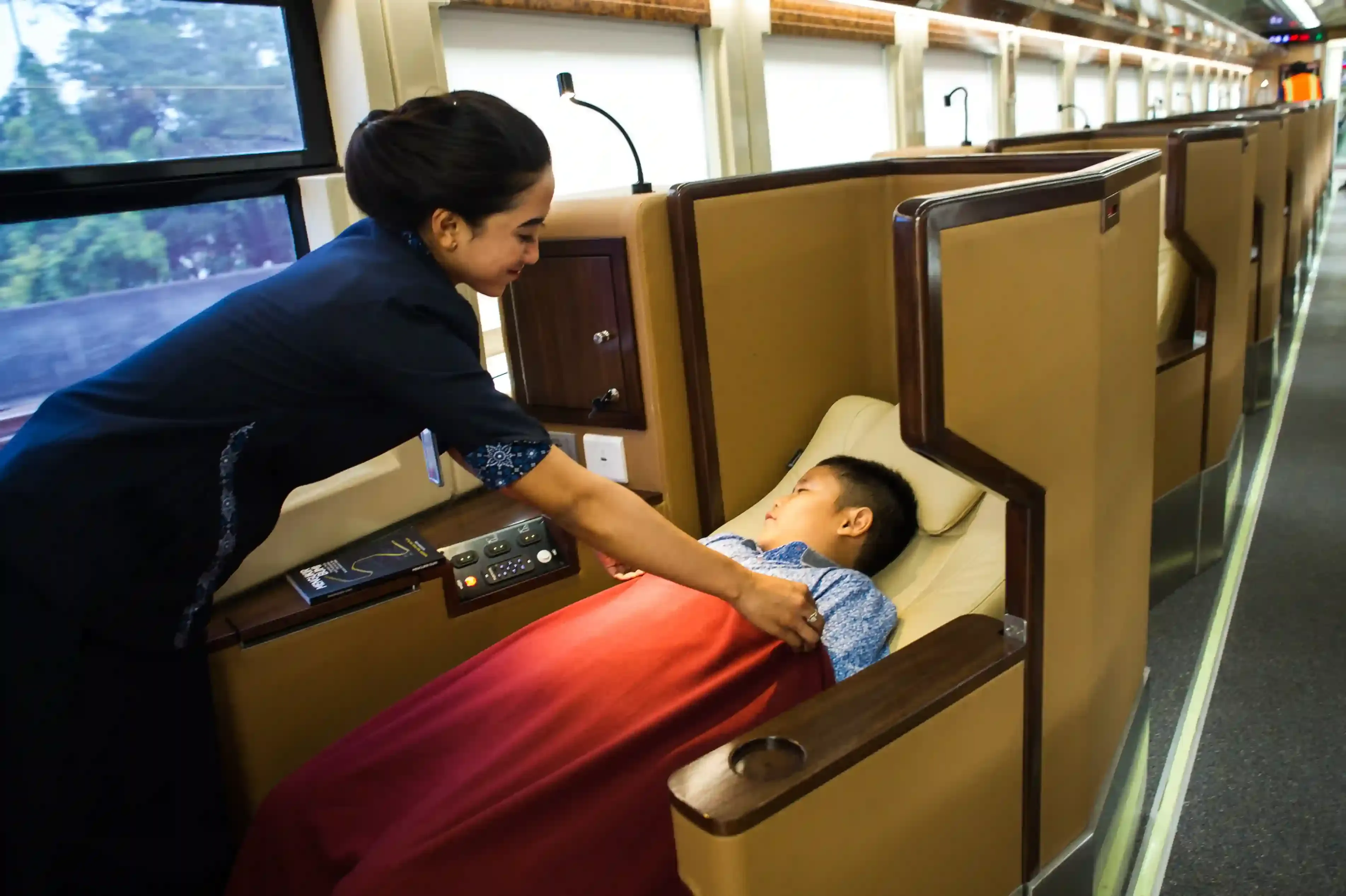 Luxury Sleeper argo bromo anggrek.webp