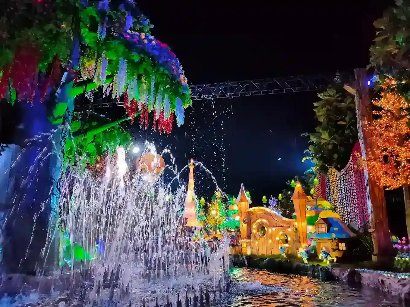 Malang Night Paradise.webp