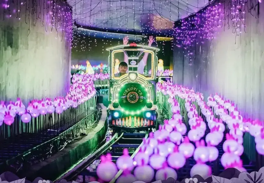 Milenial Glow Garden.webp