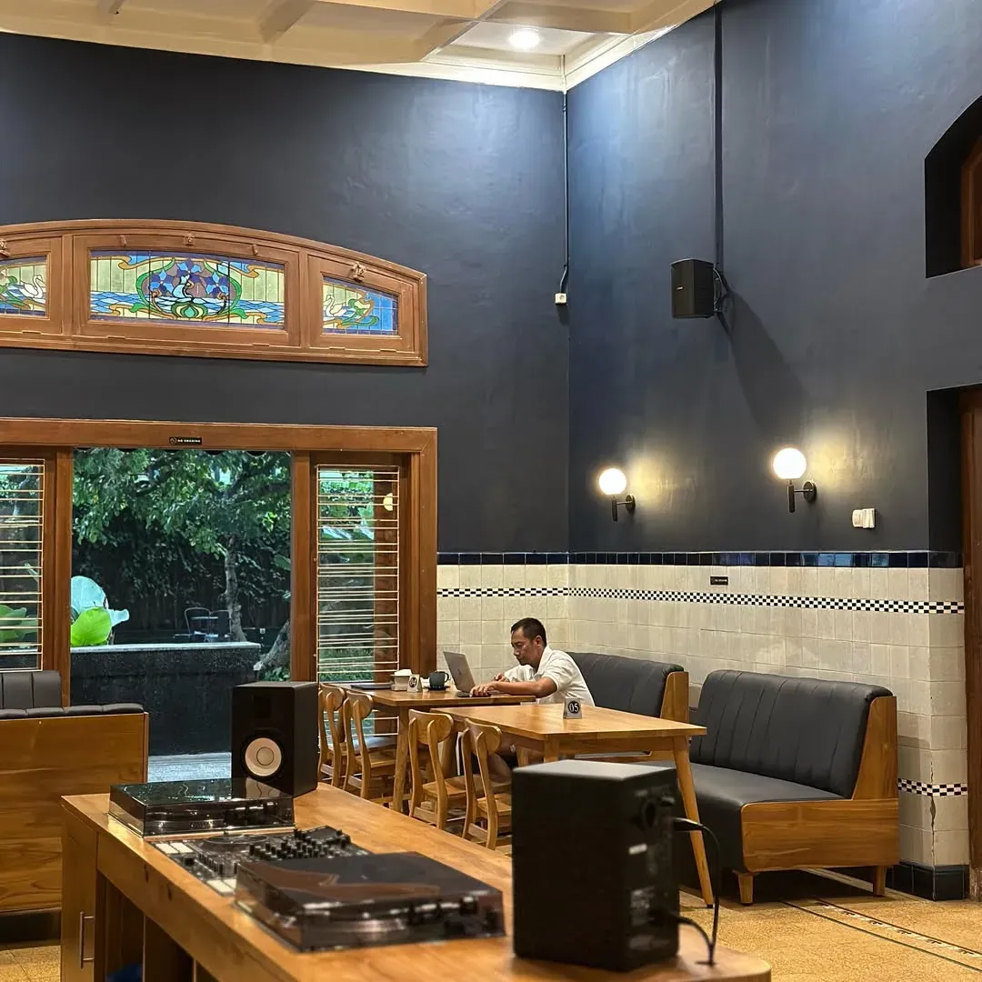 Sound Garden Coffee & Eatery.webp