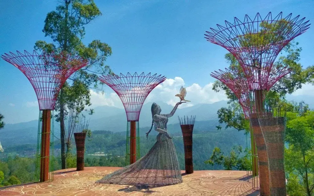 Taman Langit Gunung Banyak.webp
