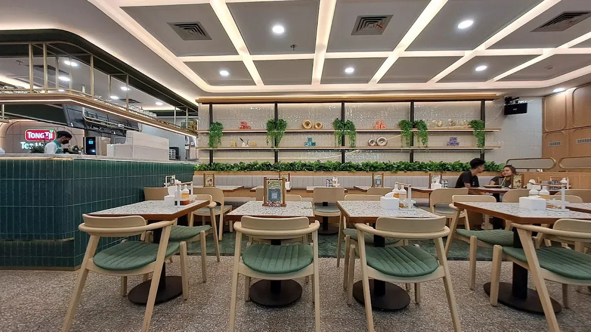 Tong Tji Cafe.webp