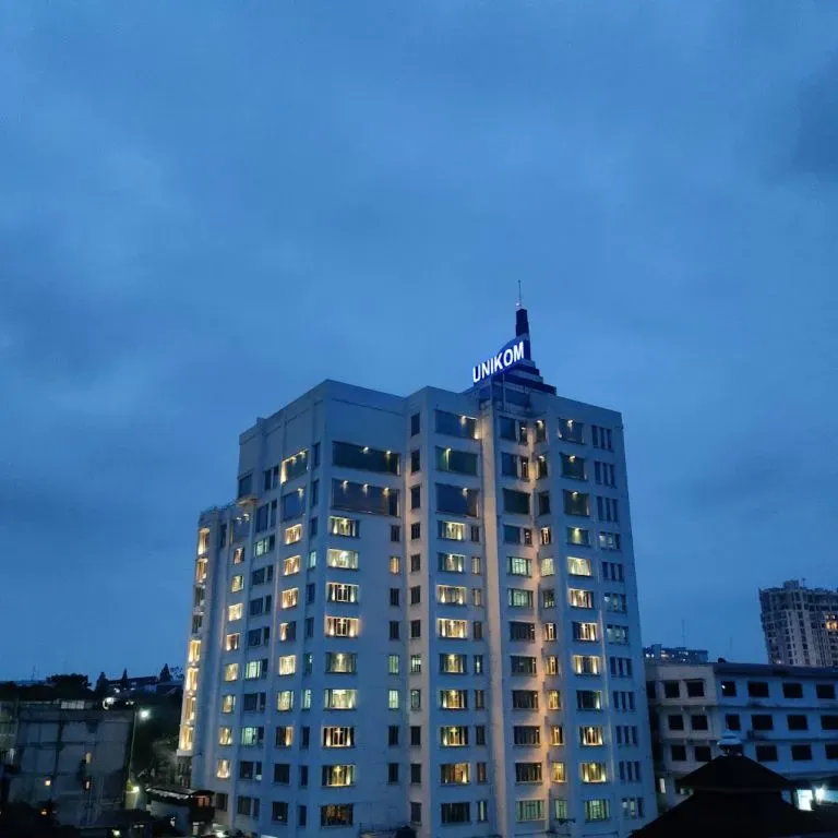 Universitas Komputer Indonesia.webp