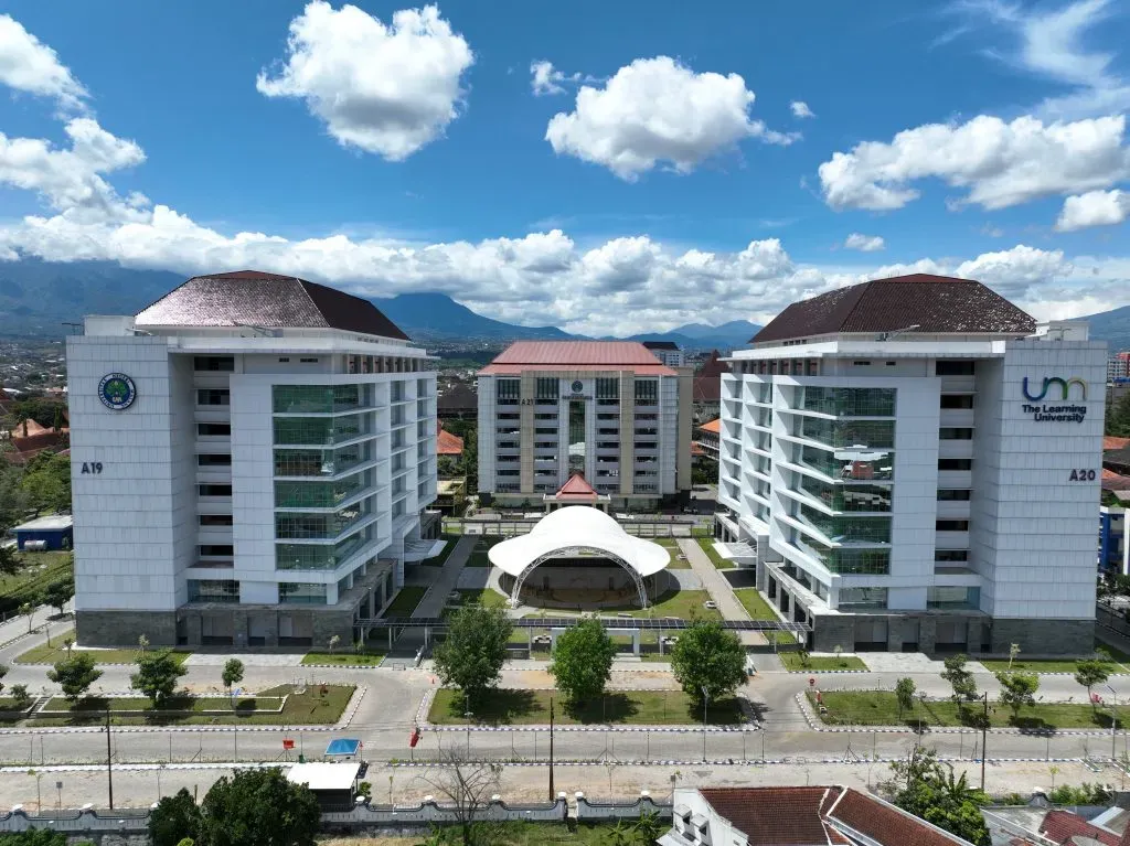 100+ Universitas Terbaik di Indonesia 2026 Ranking versi UNIRANKS