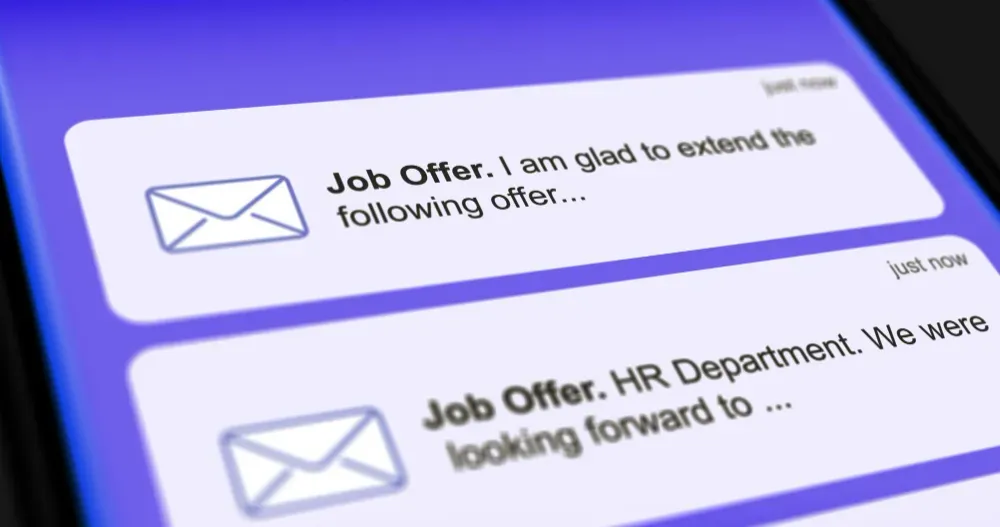 10 Contoh Cara Balas Undangan Interview via WA & Email, Siap Copas!