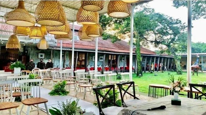 coffee shop depok 5.webp