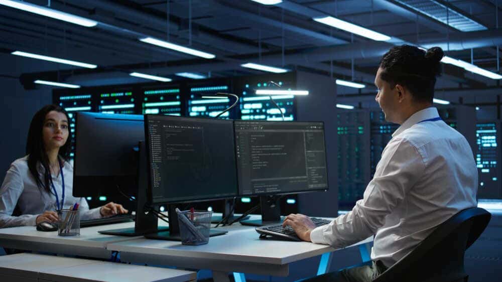 7 Contoh CV Software Engineer & Developer Profesional (ATS-Friendly)