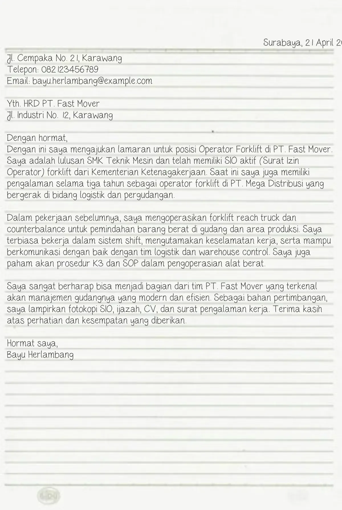contoh surat lamaran kerja tulis tangan pabrik​