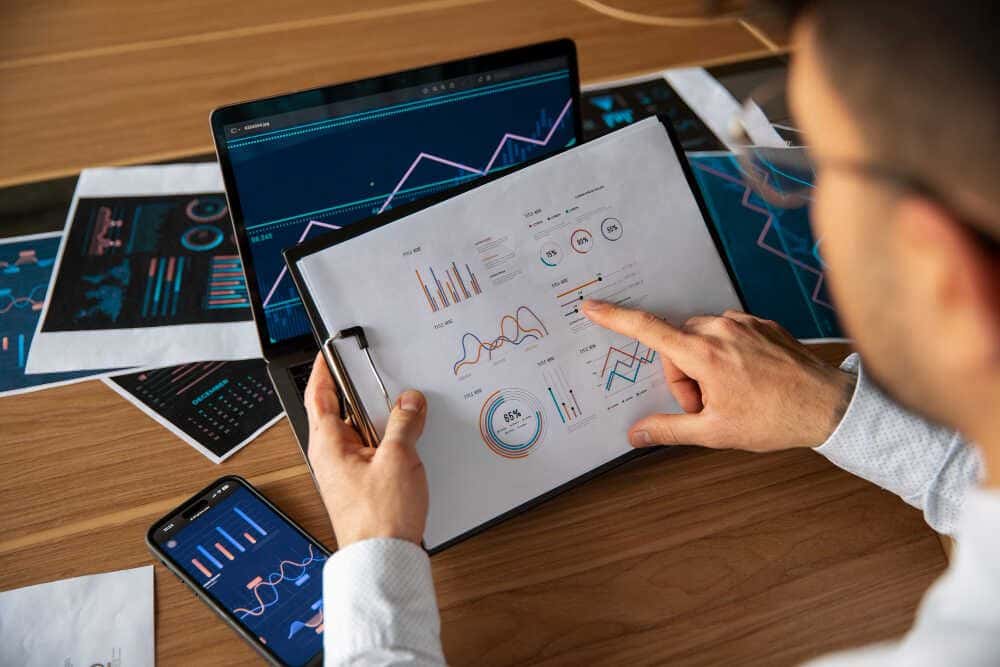 Gaji Data Analyst di Indonesia 2025 di Berbagai Perusahaan & Kota