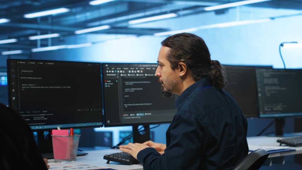 gaji programmer di indonesia.jpg