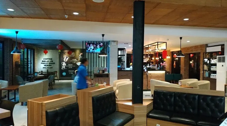 Excelso Bowling Rinjani