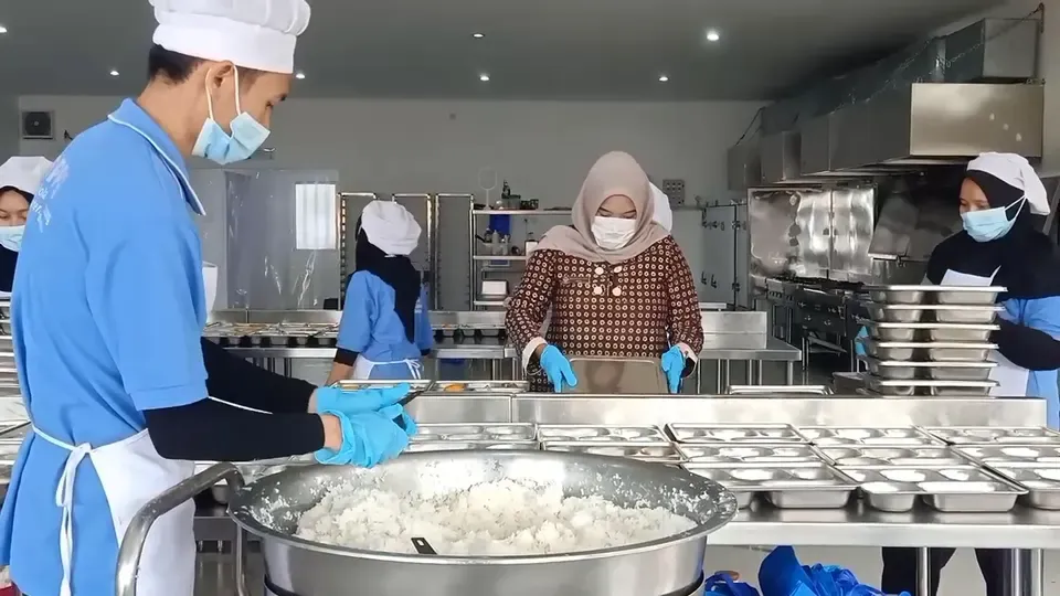 Tunjangan dan Fasilitas Admin MBG