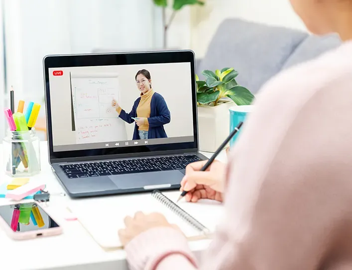 Kampus yang Bisa Kuliah Online