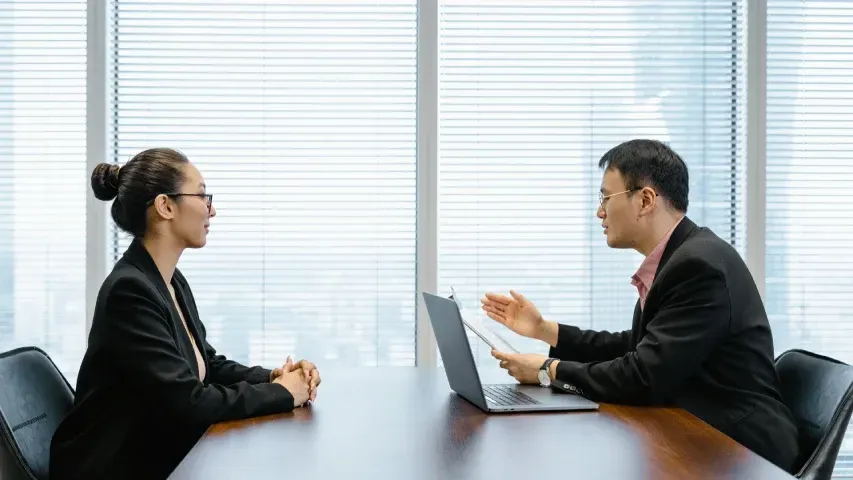 contoh pertanyaan jebakan interview