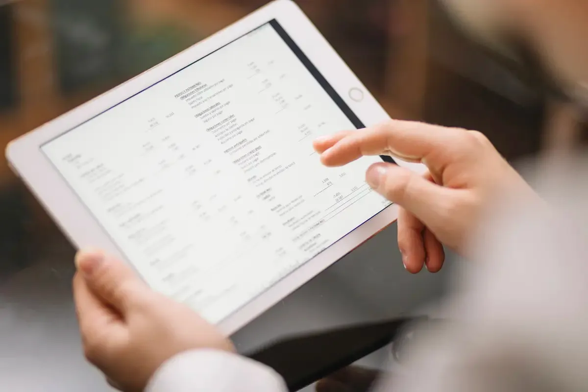 7 Rekomendasi Software Invoice Terbaik di Indonesia, Gratis!