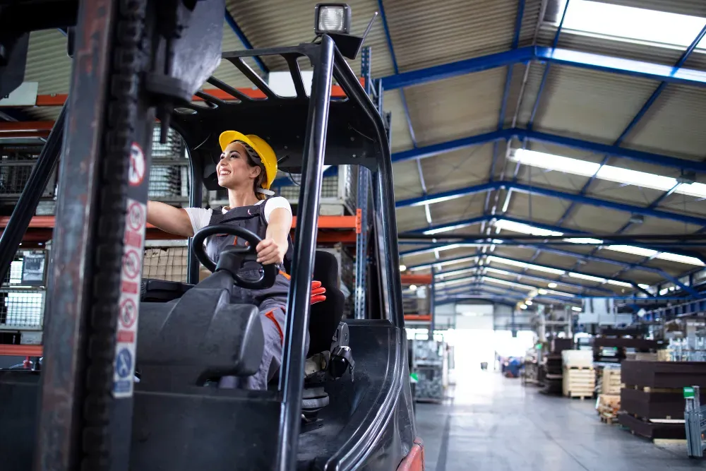 operator forklift (2).webp