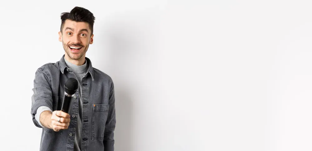 140 Pantun Pembuka & Penutup Acara MC Lucu, Islami, hingga Formal