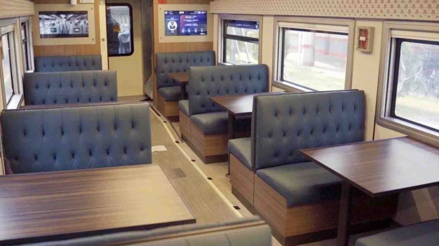 Gerbong kereta makan KA Lawu I Sumber: KAI