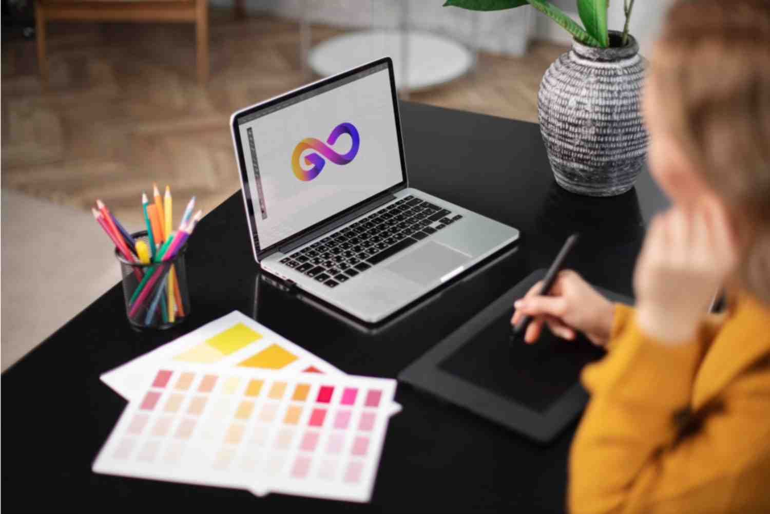 Graphic Designer I Sumber: Freepik