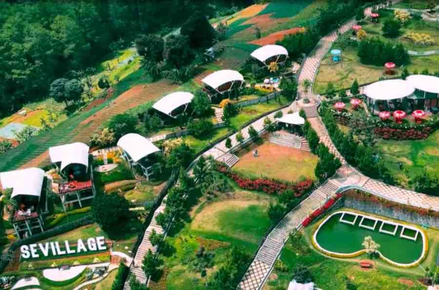 Taman Wisata Alam Sevillage I Sumber: Travel Kompas