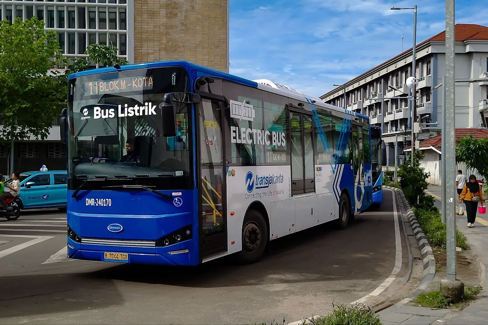 Rute TransJakarta Koridor 1 – Jadwal, Jam, Tarif & Halte (Lengkap)